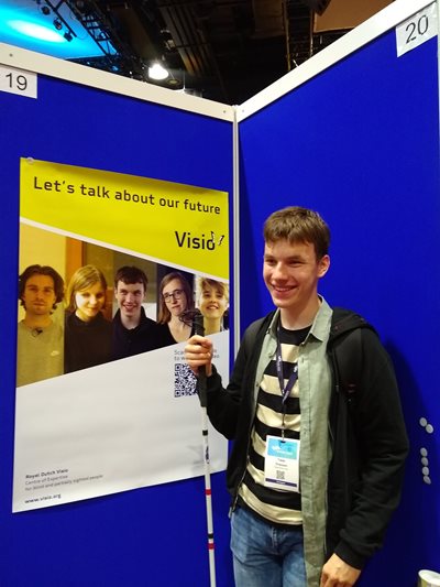 19-jarige Twan Driessen op de foto op de conferentie