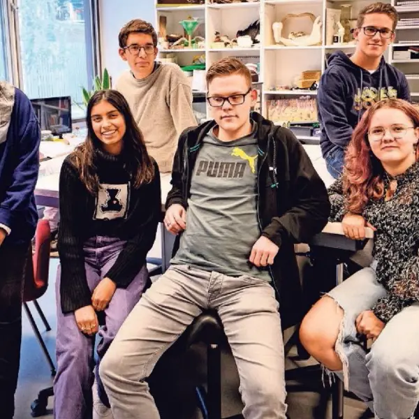 Diverse leerlingen van Onderwijs Rotterdam. Diverse leerlingen van Onderwijs Rotterdam.
