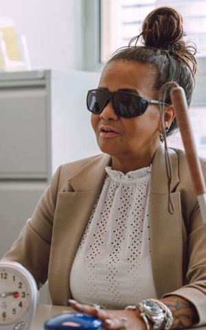 visio-rotterdam-adviesgesprek-volwassene-hulpmiddel.jpg visio-rotterdam-adviesgesprek-volwassene-hulpmiddel.jpg