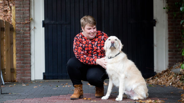 elle-zielenman-geleidehond-ambulante-specialistische-begeleiding-Visio.jpg elle-zielenman-geleidehond-ambulante-specialistische-begeleiding-Visio.jpg