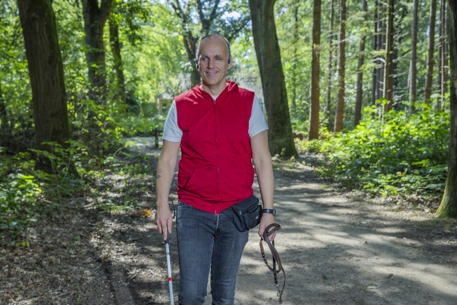 Visio Stefan Op Pad Taststok Bos Natuur Buiten