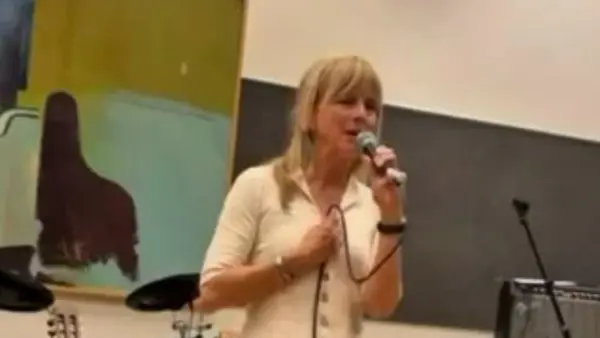 Visio Het Loo Erf Alice Optreden Muziektherapie Visio Het Loo Erf Alice Optreden Muziektherapie