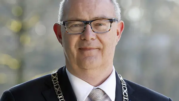 Portretfoto van Marcel Oosterveer Portretfoto van Marcel Oosterveer