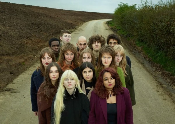 Spelers van toneelstuk Personages