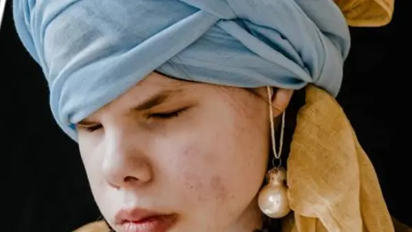 Mira als het meisje met de parel Mira als het meisje met de parel